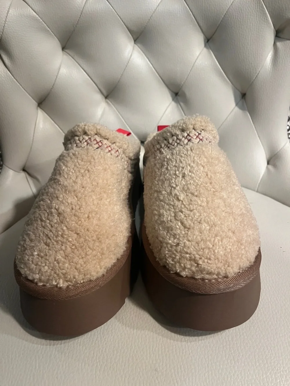 Teddy Plush faux Sherpa Platform- slides Beige Brown Sole Size 7/7.5 - Picture 4 of 8